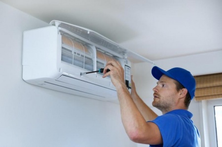 Un climatiseur mal entretenu perd en performance et consomme davantage d'&eacute;nergie